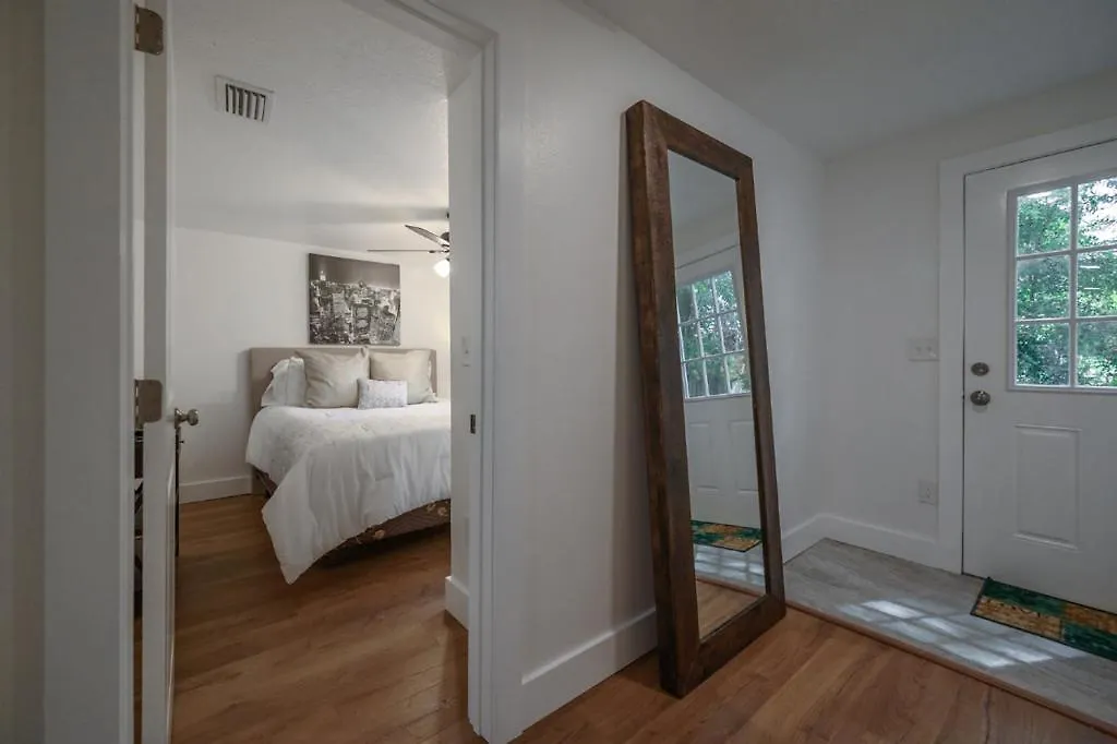 Prázdninový dům Vila Renovated Seminole Heights Beauty Tampa