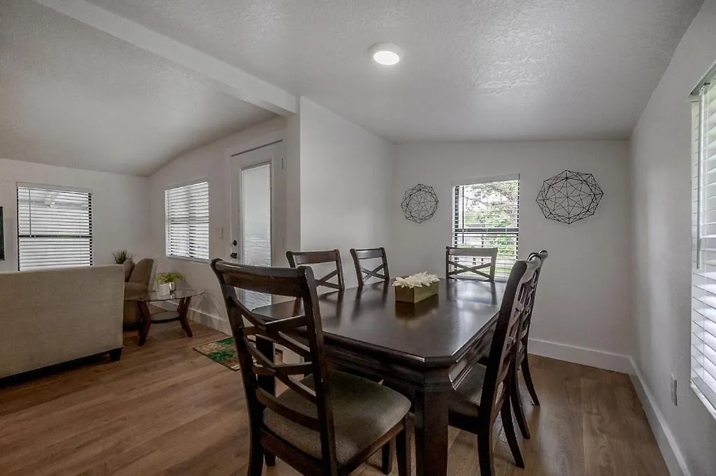 Prázdninový dům Vila Renovated Seminole Heights Beauty Tampa